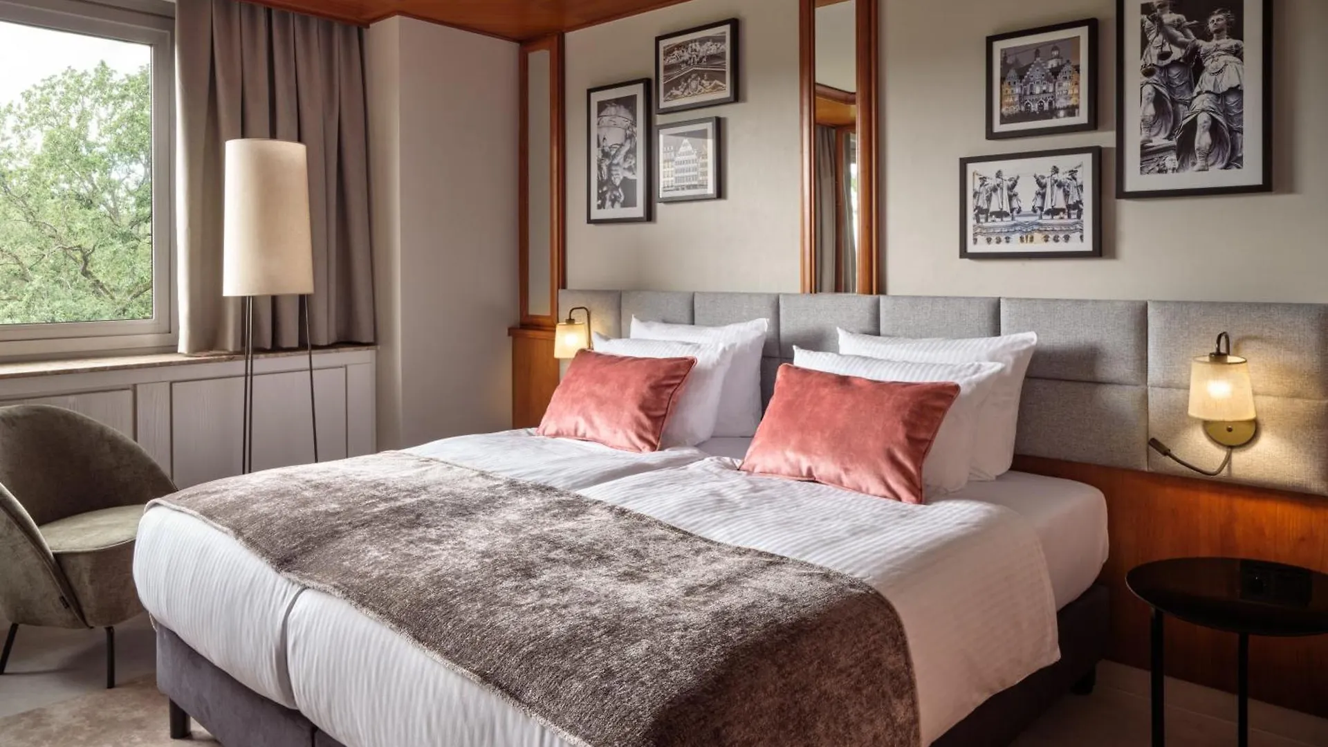 Leonardo Hotel Frankfurt City South Frankfurt am Main 4*,